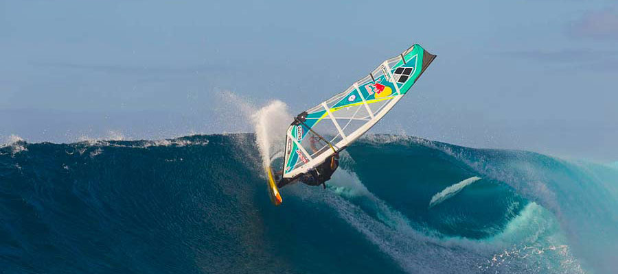 Wnd surfing in Beran Islands