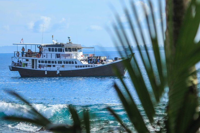 D’Bora Surf Boat in the Mentwais Islands