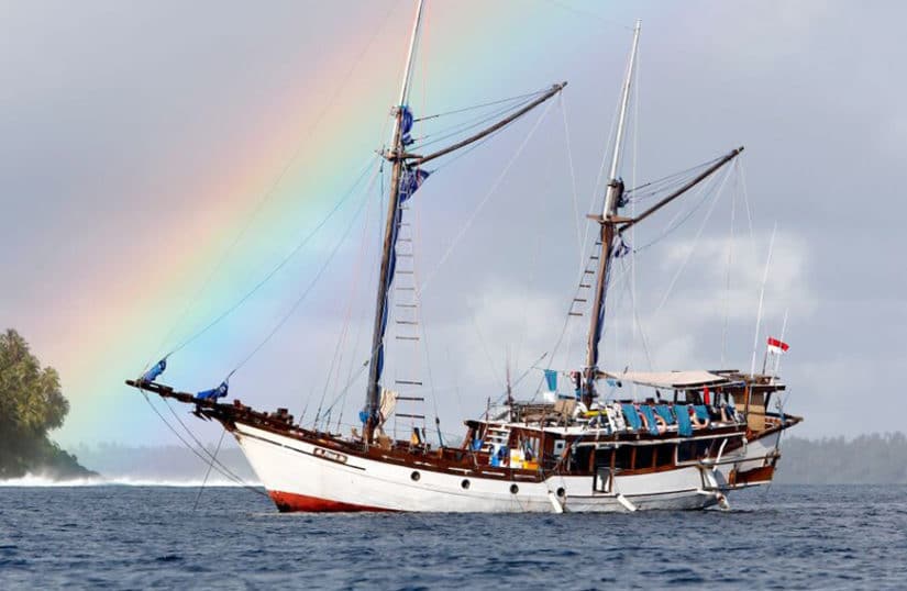 Jiwa Surf Boat in the Mentwais Islands