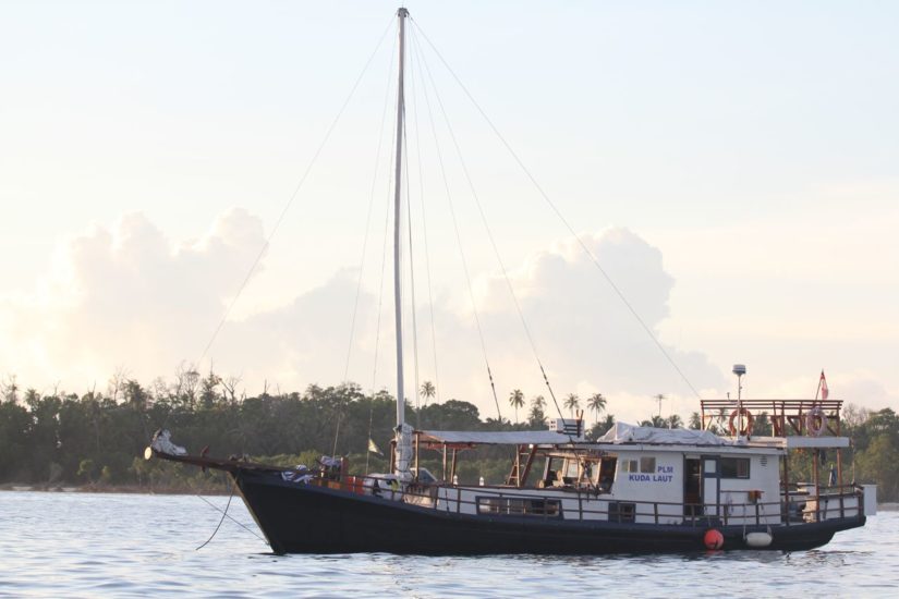 Kuda Laut Surf Boat in the Mentwais Islands